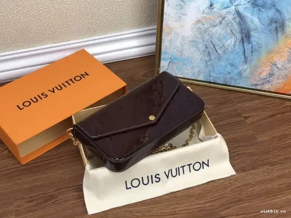 WIS LOUIS VUITTON FÉLICIE POCHETTE 0422